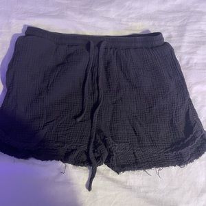Flows black shorts size small